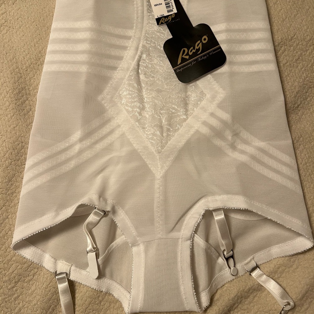 NWT Rago White Shapewear Girdle with Lace Insets and Garters